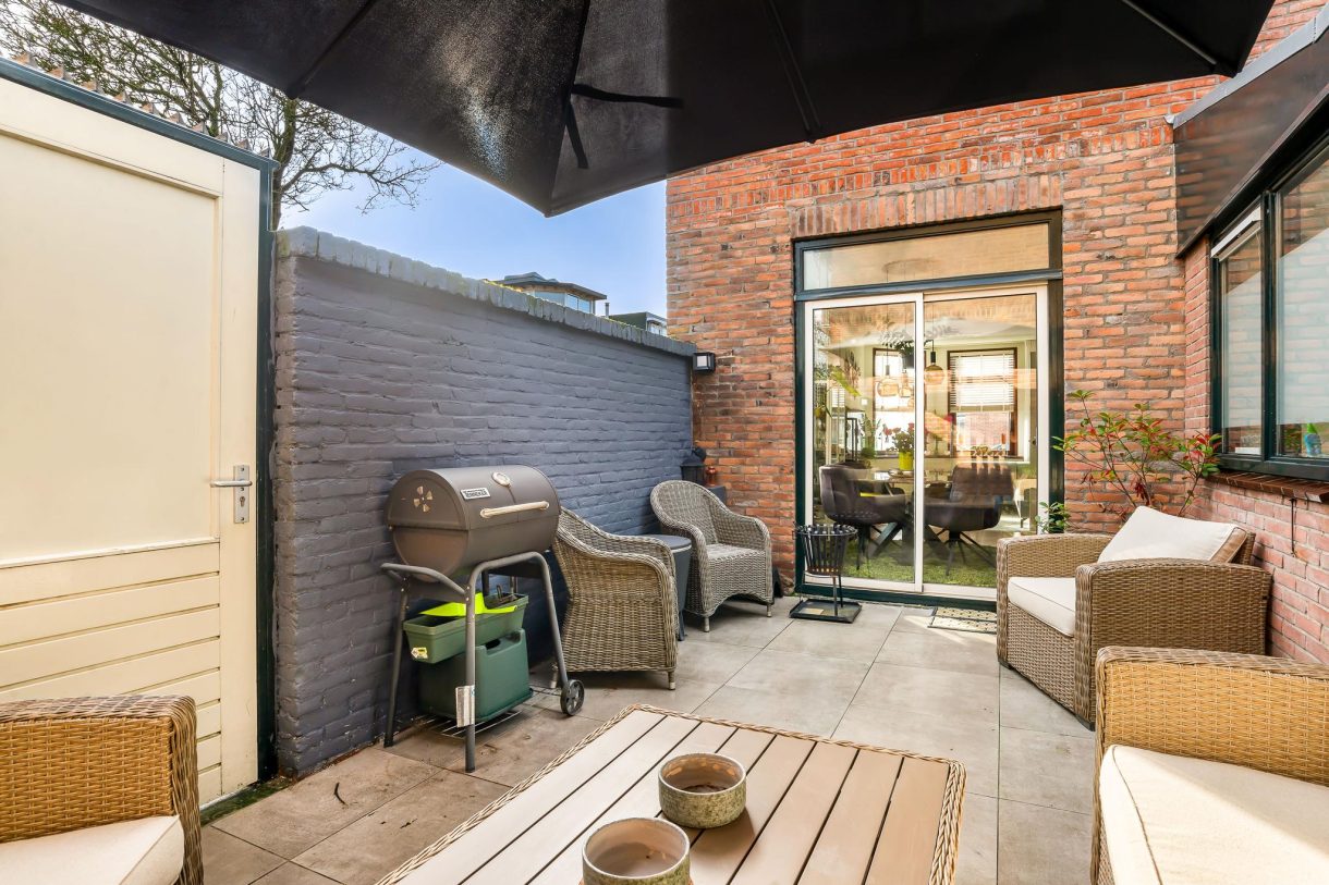 Te koop: Foto Woonhuis aan de Minahassastraat 29 in Haarlem