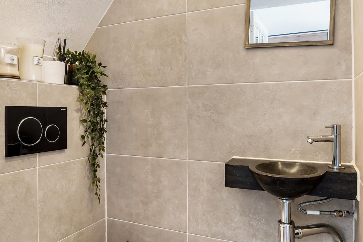 Te koop: Foto Woonhuis aan de Minahassastraat 29 in Haarlem