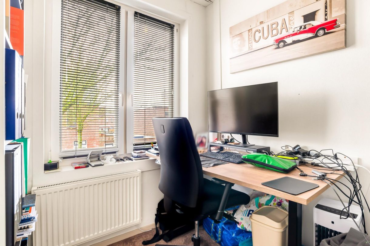 Te koop: Foto Woonhuis aan de Minahassastraat 29 in Haarlem