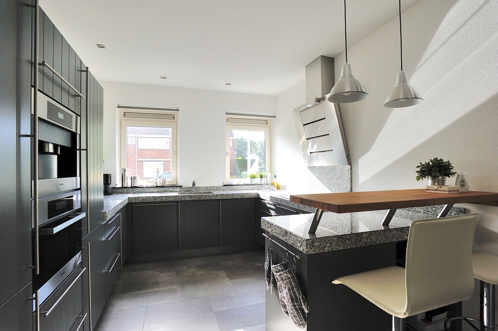 Te huur: Foto Woonhuis aan de van Iersellaan 6B in Noordwijkerhout