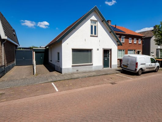 Hoofdfoto van Hengelo Castorweg 113