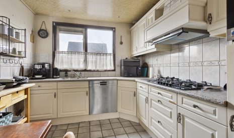 Te koop: Foto Woonhuis aan de Nieuwendamstraat 3 in Zaandam