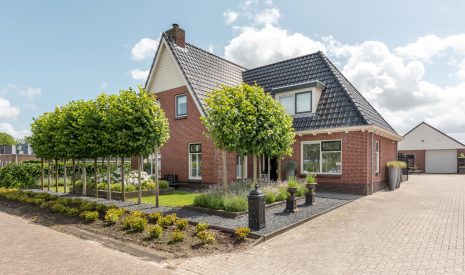 koop  Drachten  Het Helmhout 77 – Hoofdfoto