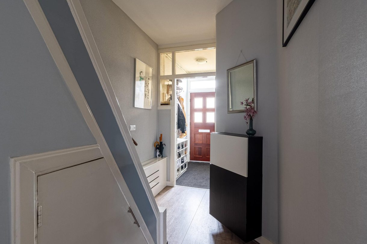 Te koop: Foto Woonhuis aan de van Riebeeckstraat 61 in Vlaardingen