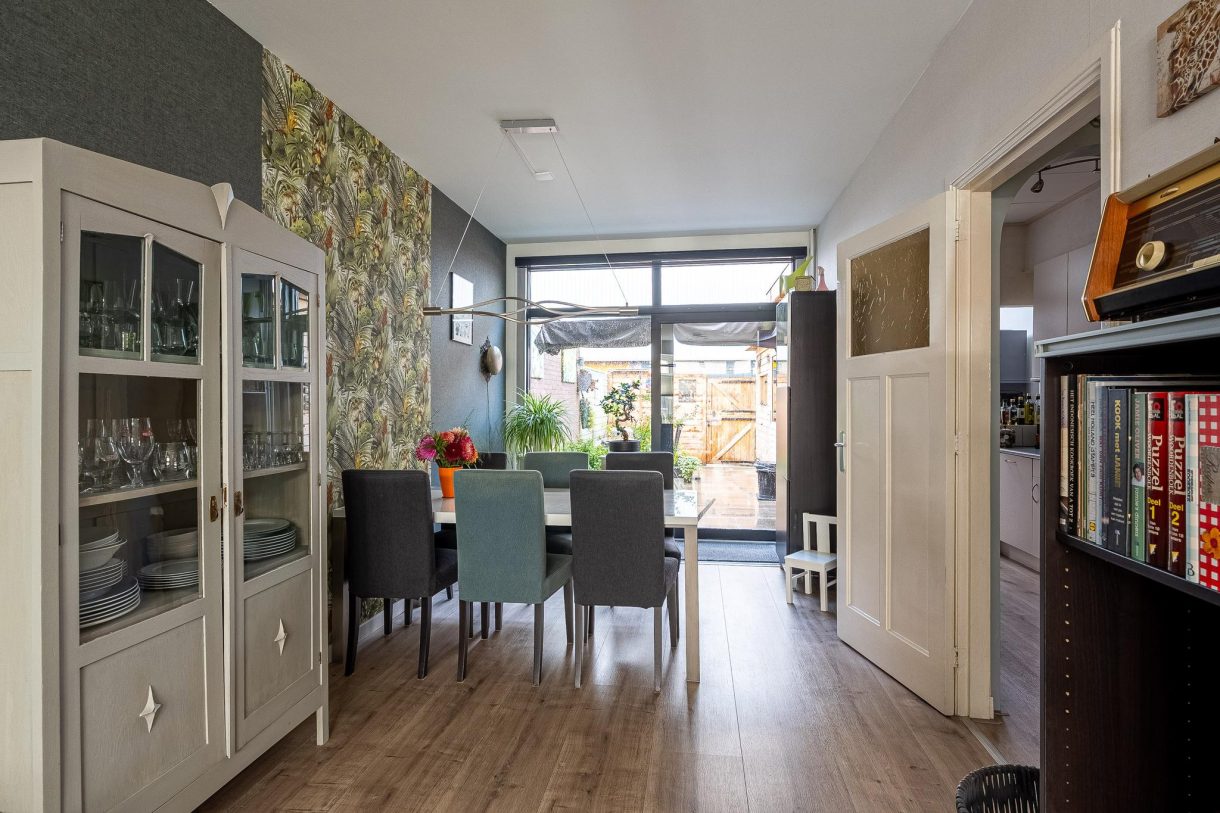 Te koop: Foto Woonhuis aan de van Riebeeckstraat 61 in Vlaardingen