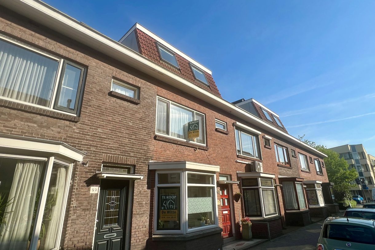 Te koop: Foto Woonhuis aan de van Riebeeckstraat 61 in Vlaardingen