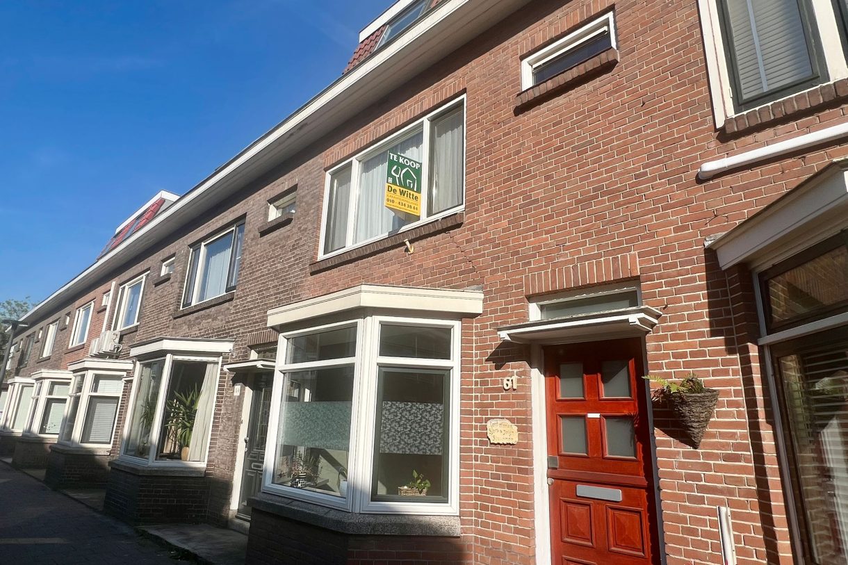 Te koop: Foto Woonhuis aan de van Riebeeckstraat 61 in Vlaardingen