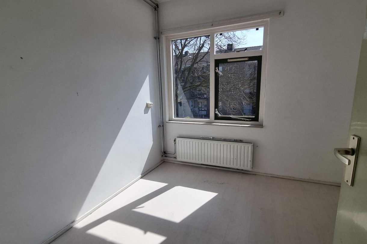 Te koop: Foto Appartement aan de Van der Doesstraat 15 in Alphen aan den Rijn