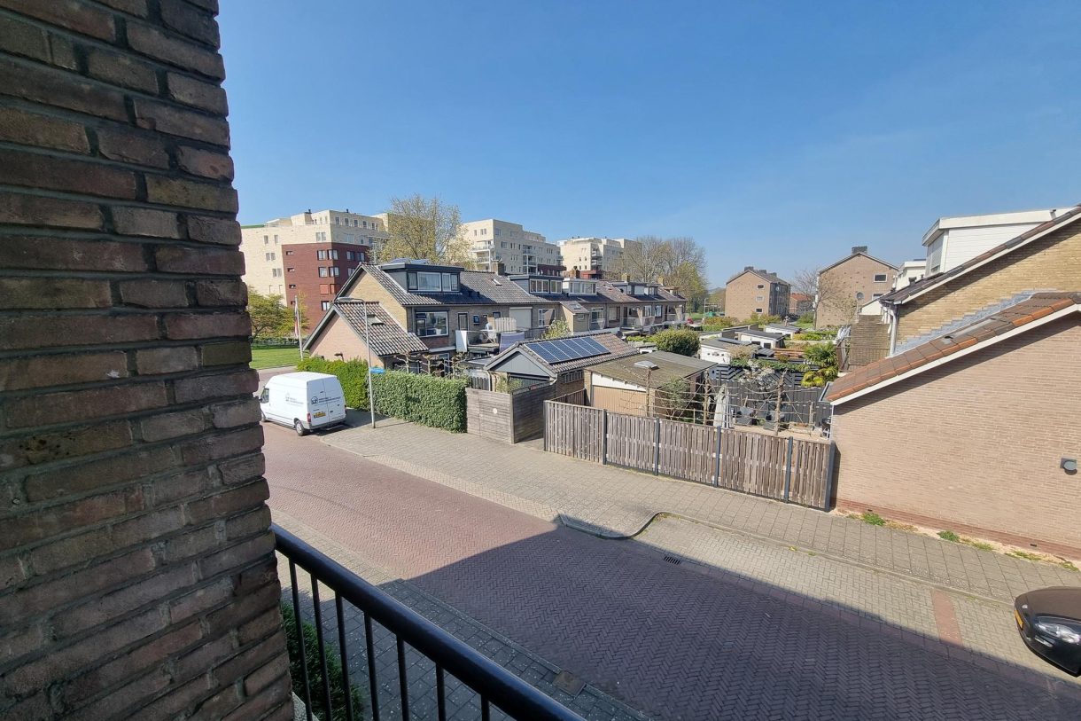 Te koop: Foto Appartement aan de Van der Doesstraat 15 in Alphen aan den Rijn