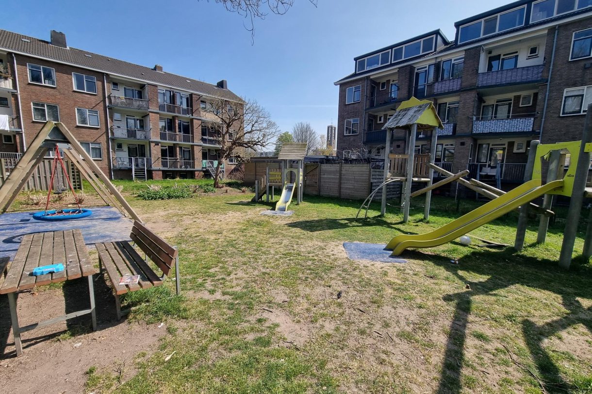 Te koop: Foto Appartement aan de Van der Doesstraat 15 in Alphen aan den Rijn