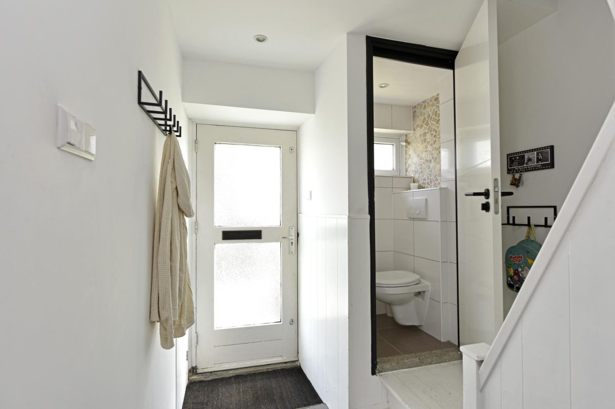 Te koop: Foto Woonhuis aan de P. van Schravendijkstraat 2 in Ter Aar