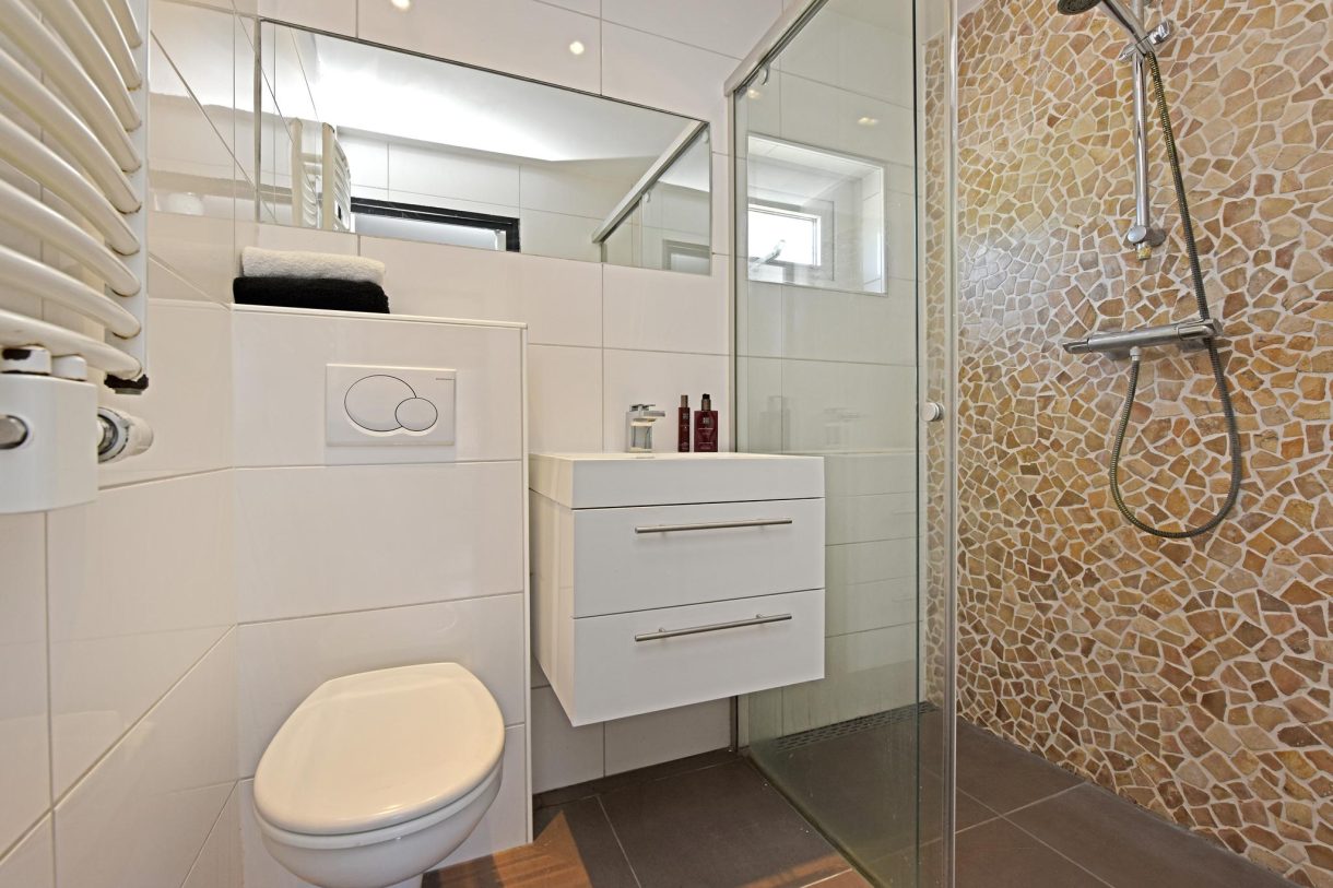 Te koop: Foto Woonhuis aan de P. van Schravendijkstraat 2 in Ter Aar