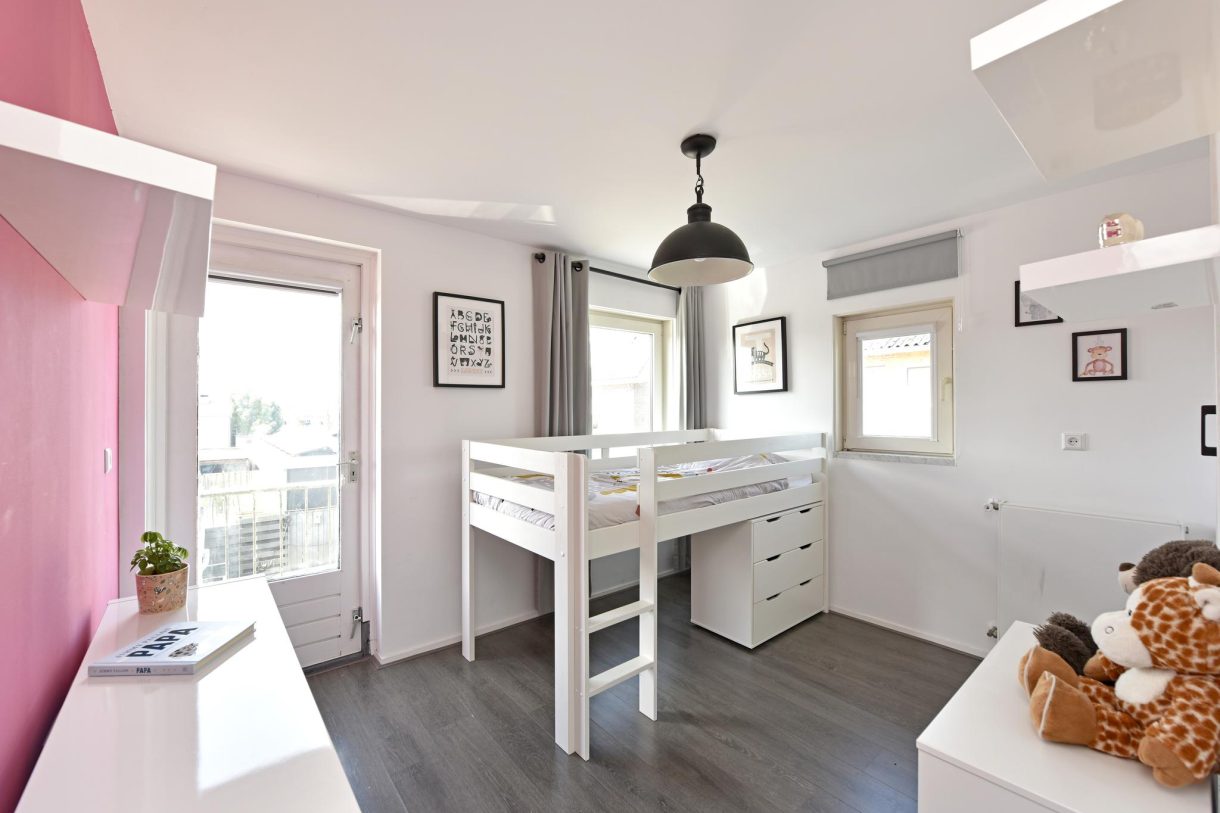 Te koop: Foto Woonhuis aan de P. van Schravendijkstraat 2 in Ter Aar