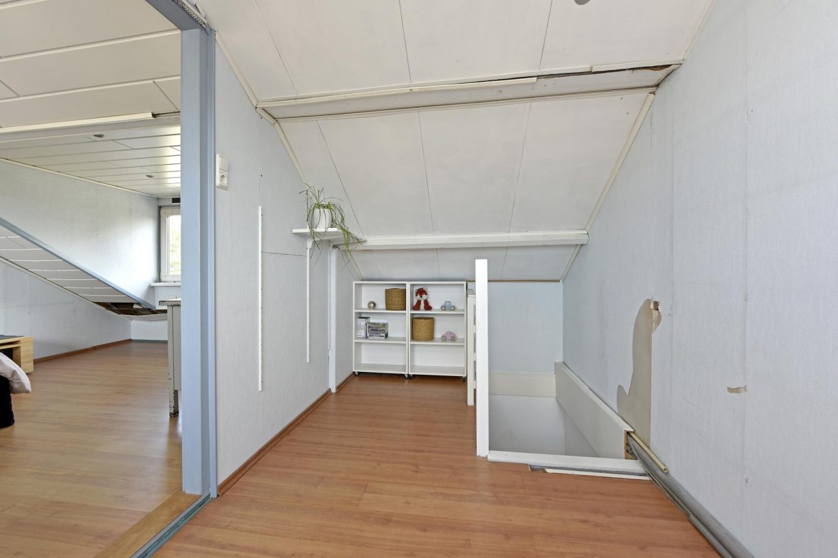 Te koop: Foto Woonhuis aan de P. van Schravendijkstraat 2 in Ter Aar