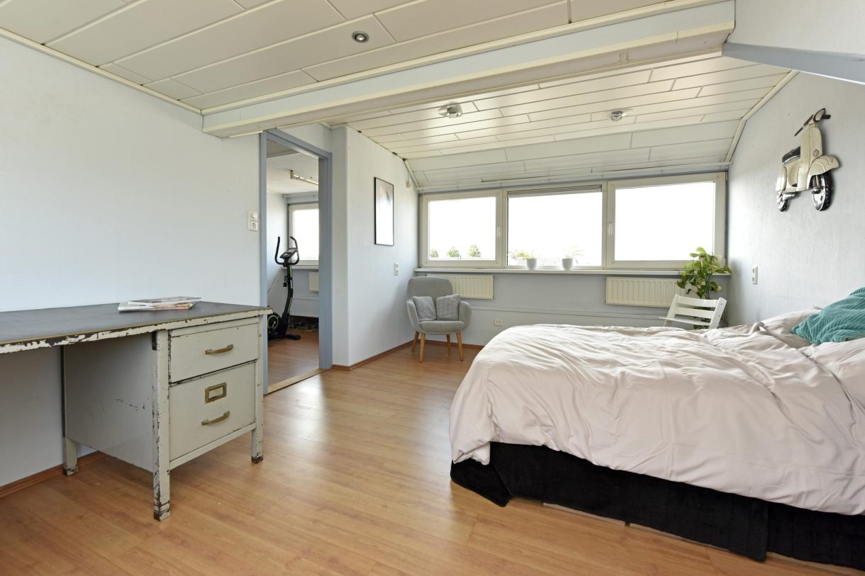 Te koop: Foto Woonhuis aan de P. van Schravendijkstraat 2 in Ter Aar