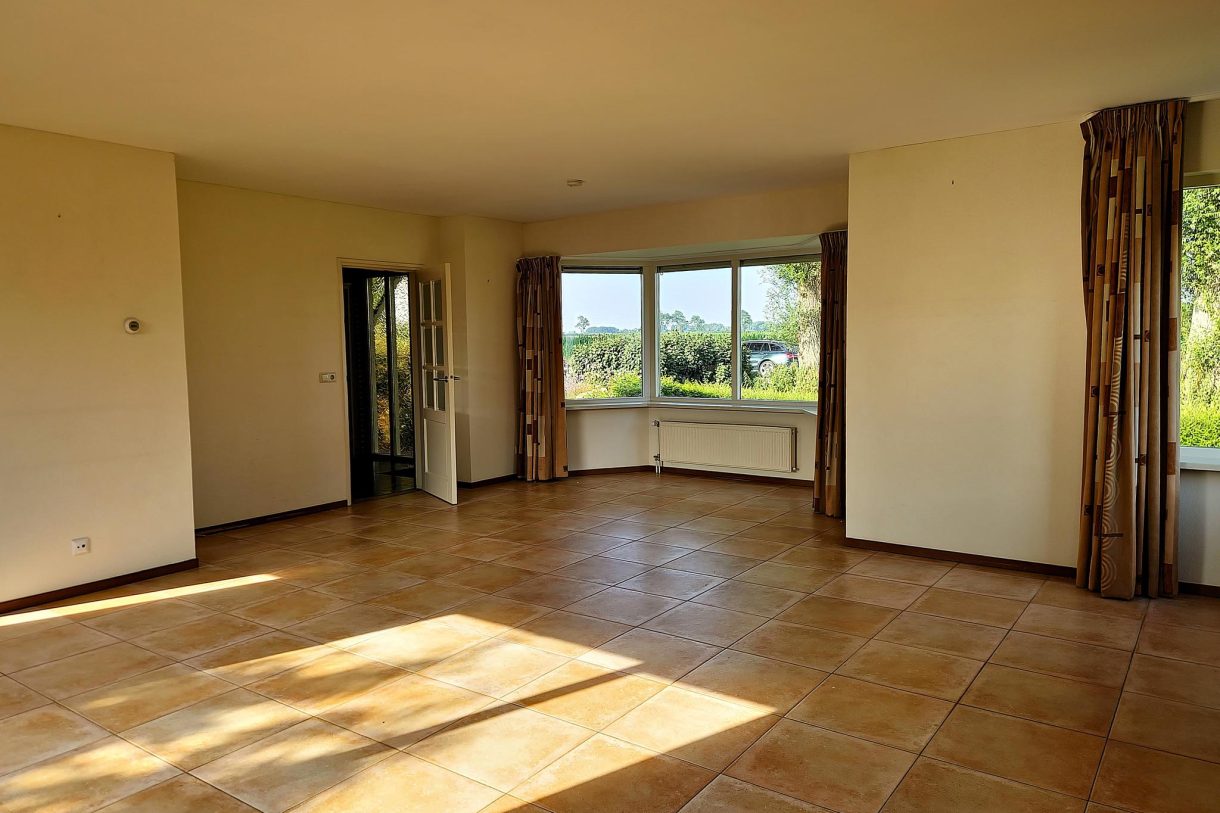 Te huur: Foto Woonhuis aan de Ursemmerweg 1a in Hensbroek