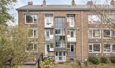Hoofdfoto van Alphen aan den Rijn Charlotte de Bourbonstraat 72