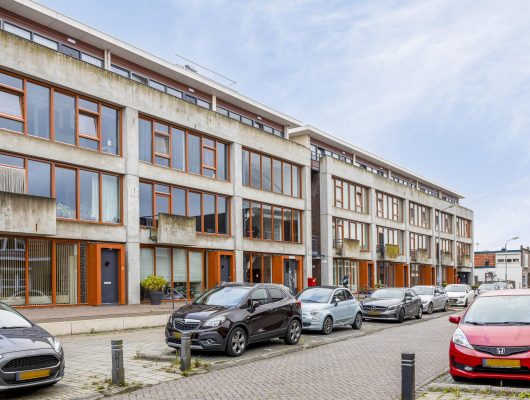 Hoofdfoto van Wormerveer Krommenieerpad 93