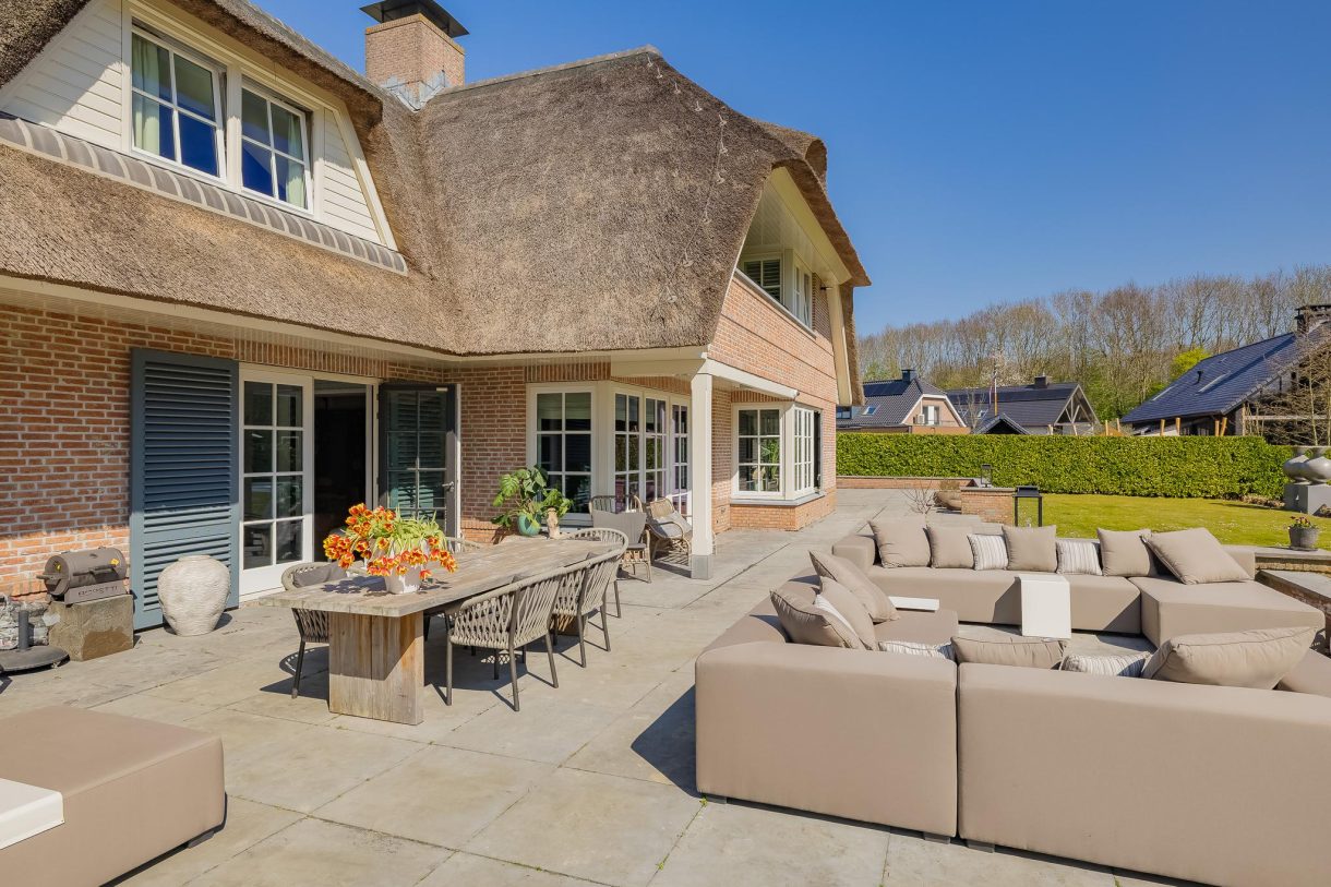 Te koop: Foto Woonhuis aan de Hyacintenlaan 4 in Warmond