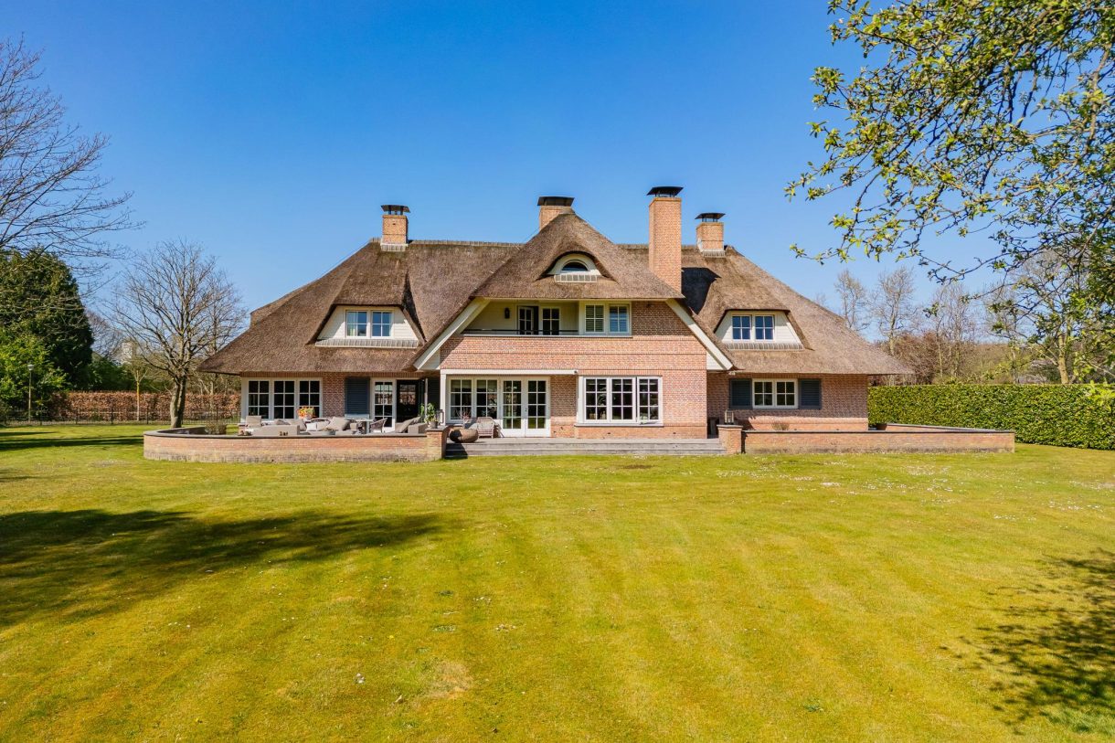 Te koop: Foto Woonhuis aan de Hyacintenlaan 4 in Warmond