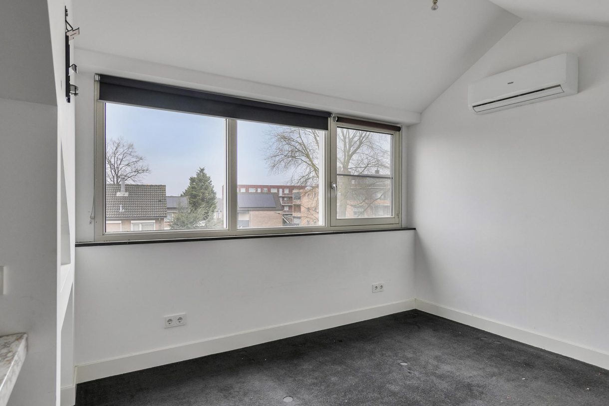 Te koop: Foto Woonhuis aan de Beethovenstraat 27 in Heesch