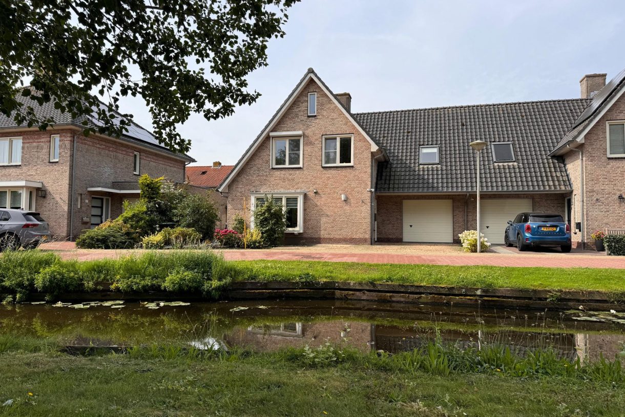 Te koop: Foto Woonhuis aan de Sluispad 1B in Ter Aar