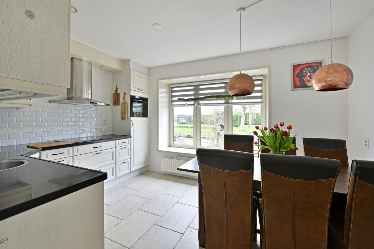 Te koop: Foto Woonhuis aan de Sluispad 1B in Ter Aar