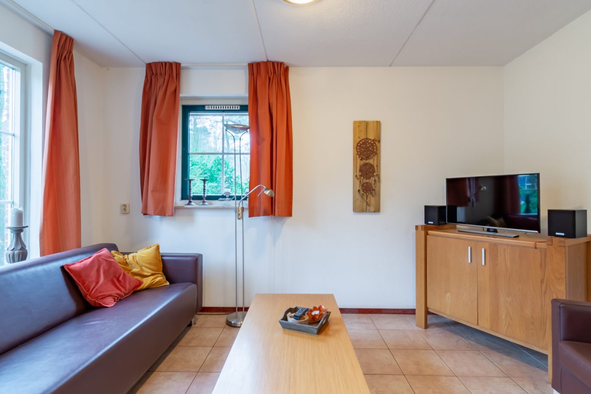 Te koop: Foto Woonhuis aan de Hof van Halenweg 2-141 in Hooghalen