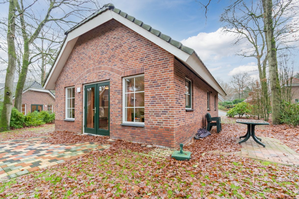 Te koop: Foto Woonhuis aan de Hof van Halenweg 2-141 in Hooghalen