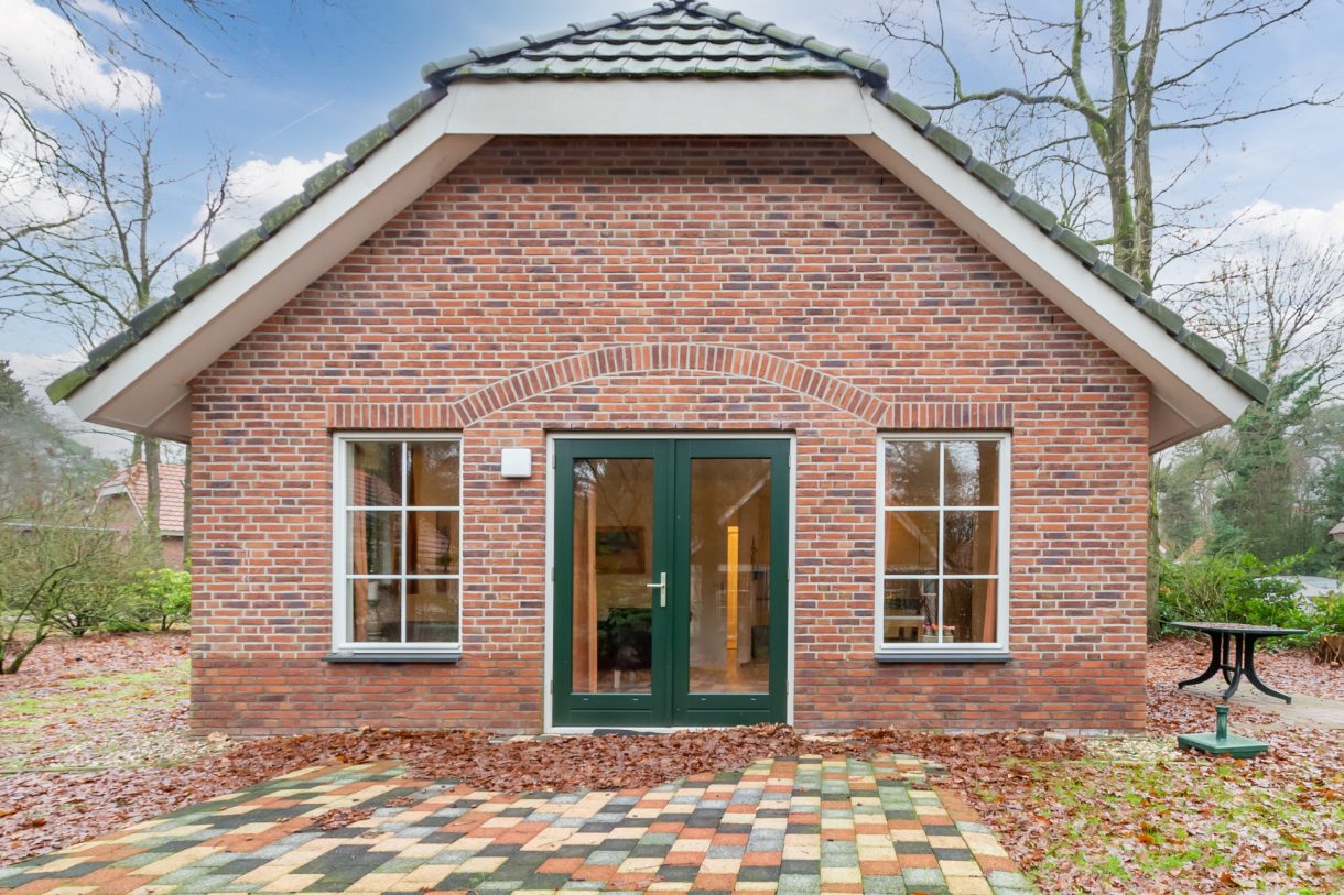 Te koop: Foto Woonhuis aan de Hof van Halenweg 2-141 in Hooghalen