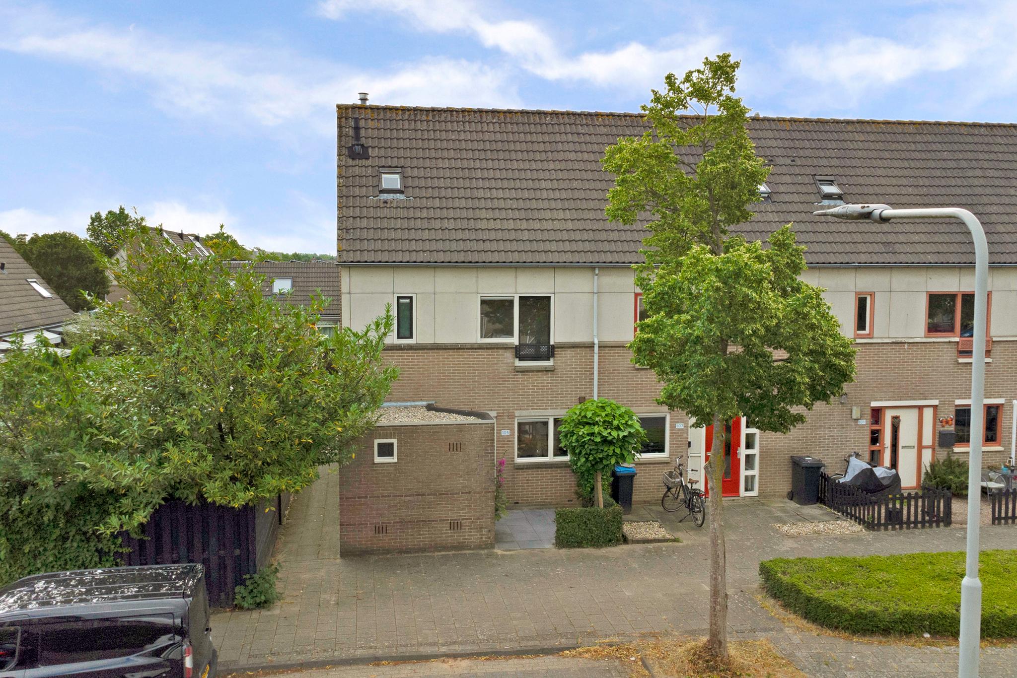 koop  Arnhem  Dr. Joop den Uylsingel 105 – Hoofdfoto