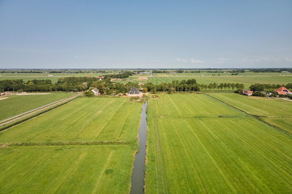 Te koop: Foto Woonhuis aan de Zuiderweg 27 in Wijdewormer