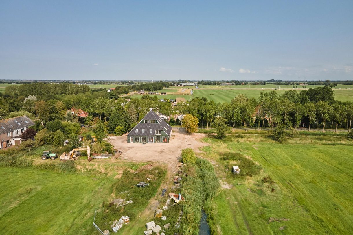 Te koop: Foto Woonhuis aan de Zuiderweg 27 in Wijdewormer