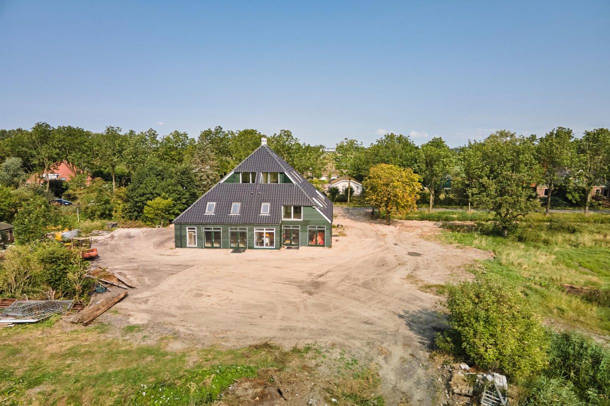 Te koop: Foto Woonhuis aan de Zuiderweg 27 in Wijdewormer