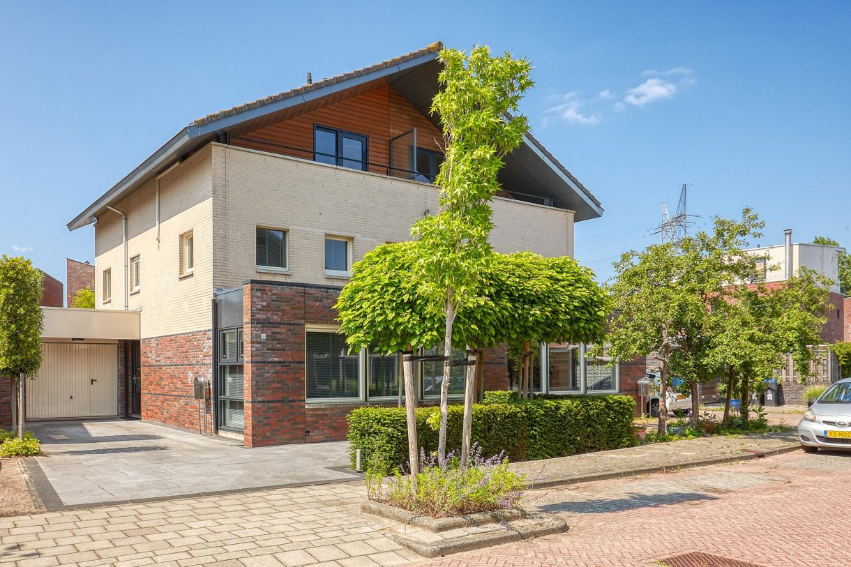 Te koop: Foto Woonhuis aan de Margaretha van Oostenrijklaan 4 in Leiderdorp