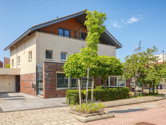 Hoofdfoto van Leiderdorp Margaretha van Oostenrijklaan 4