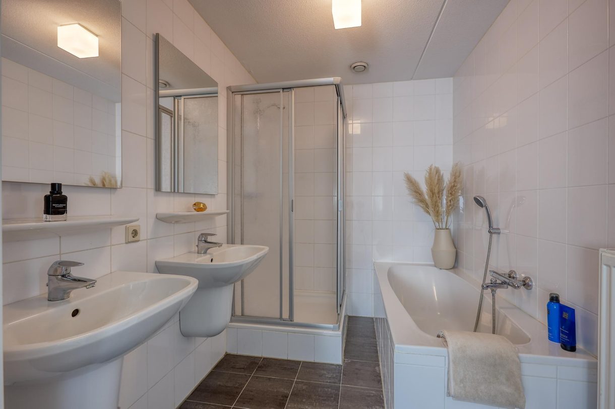 Te koop: Foto Woonhuis aan de Margaretha van Oostenrijklaan 4 in Leiderdorp