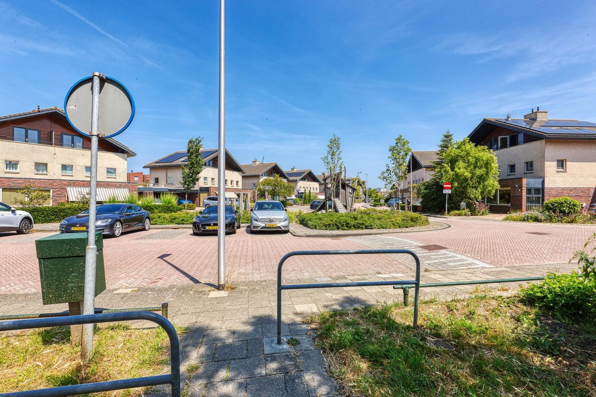 Te koop: Foto Woonhuis aan de Margaretha van Oostenrijklaan 4 in Leiderdorp