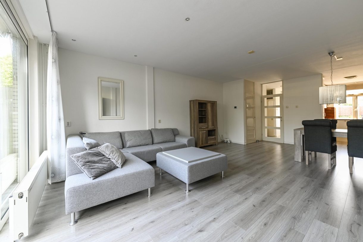 Te koop: Foto Woonhuis aan de Godfried Bomansstraat 1 in Leiderdorp