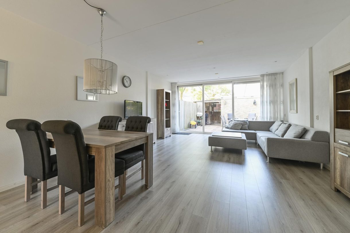 Te koop: Foto Woonhuis aan de Godfried Bomansstraat 1 in Leiderdorp