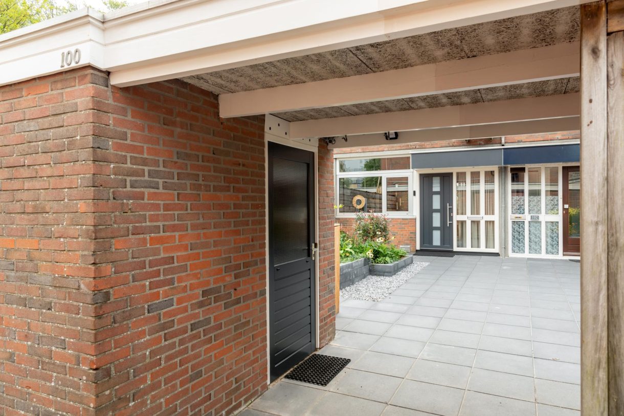 Te koop: Foto Woonhuis aan de Leidijk 100 in Drachten