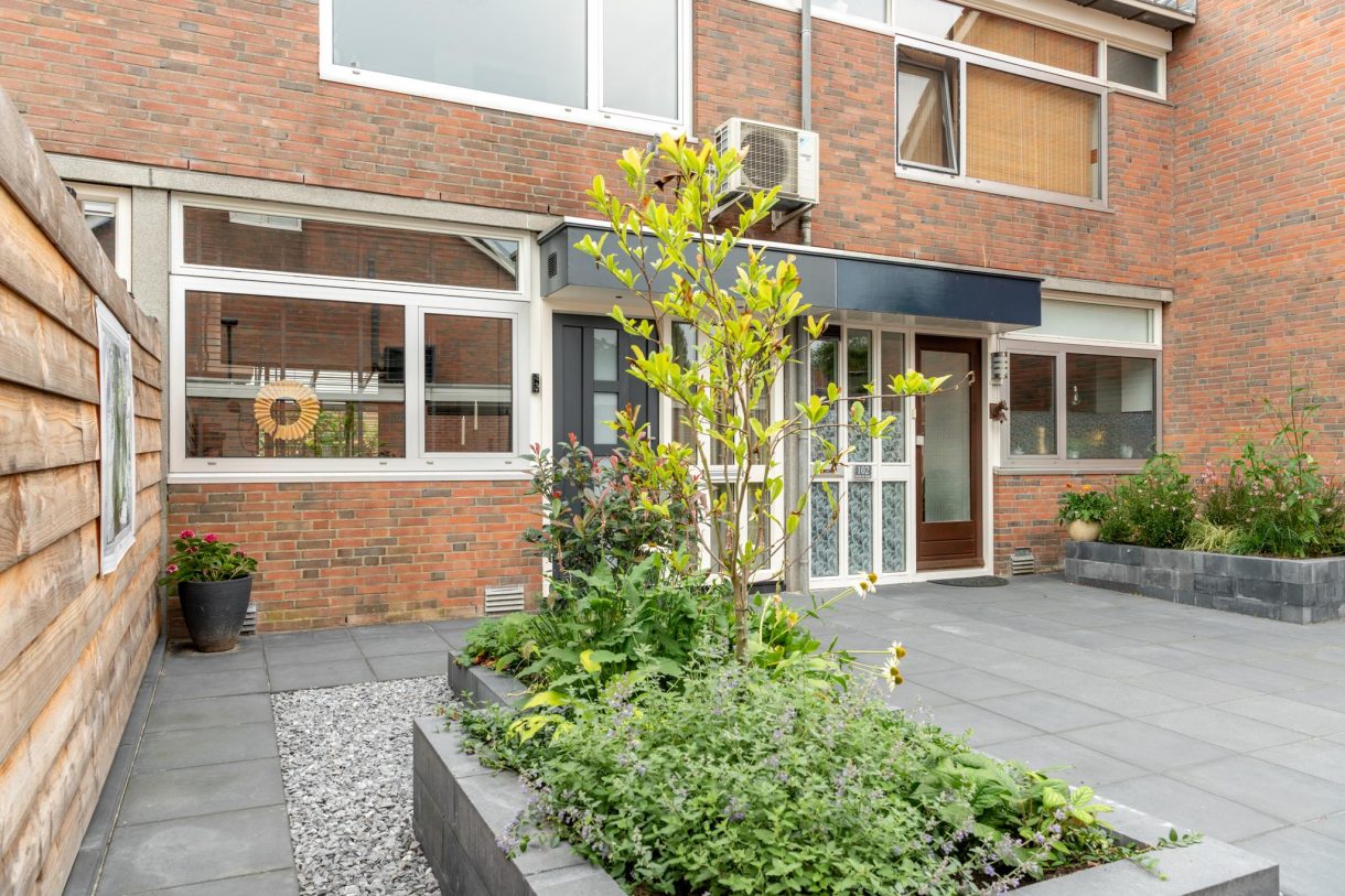 Te koop: Foto Woonhuis aan de Leidijk 100 in Drachten