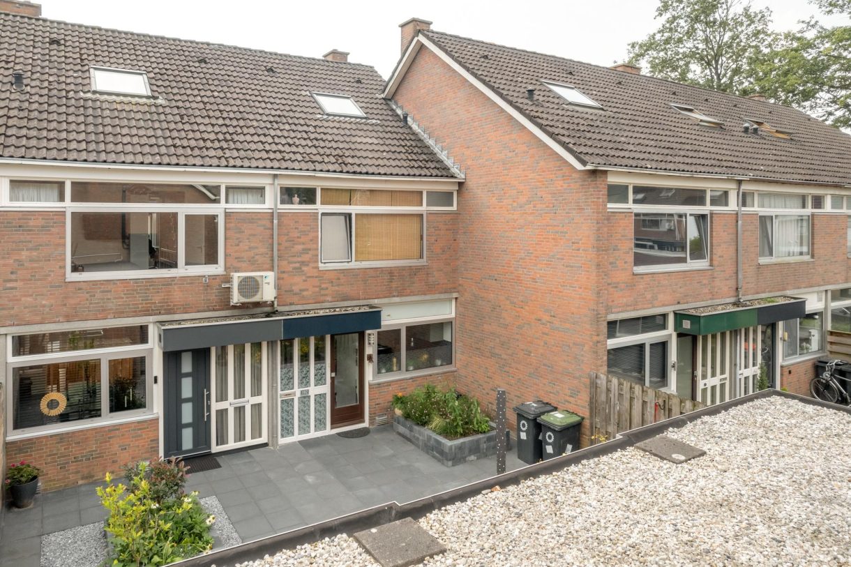 Te koop: Foto Woonhuis aan de Leidijk 100 in Drachten