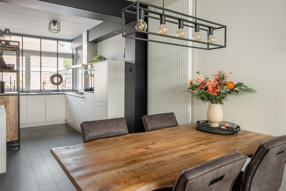 Te koop: Foto Woonhuis aan de Leidijk 100 in Drachten