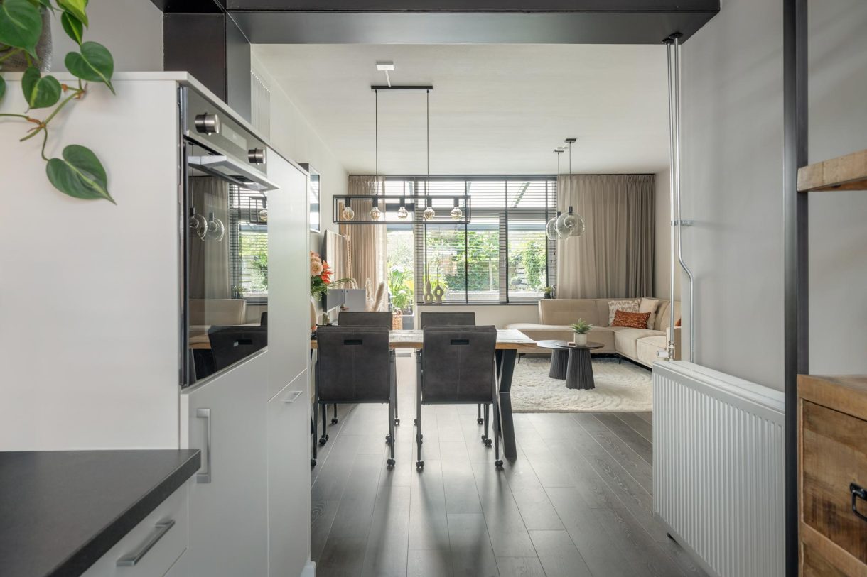 Te koop: Foto Woonhuis aan de Leidijk 100 in Drachten