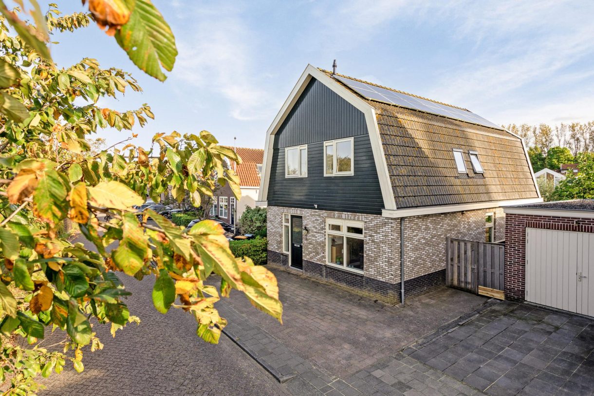 Te koop: Foto Woonhuis aan de Kalf 174 in Zaandam