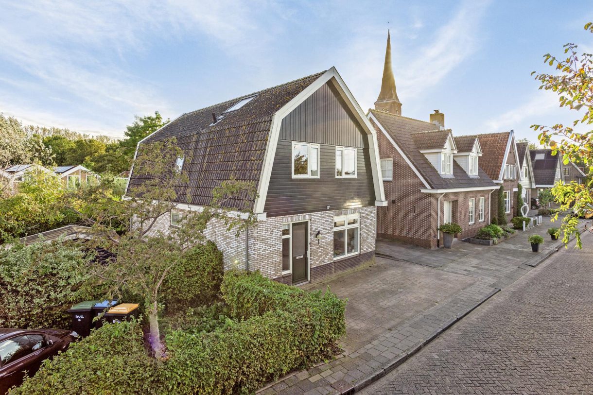 Te koop: Foto Woonhuis aan de Kalf 174 in Zaandam