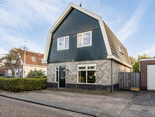 Hoofdfoto van Zaandam Kalf 174