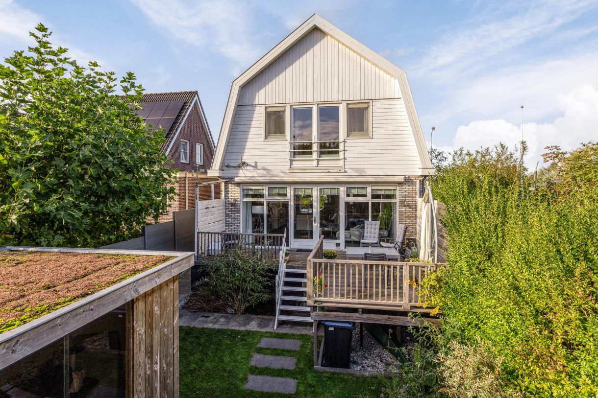 Te koop: Foto Woonhuis aan de Kalf 174 in Zaandam