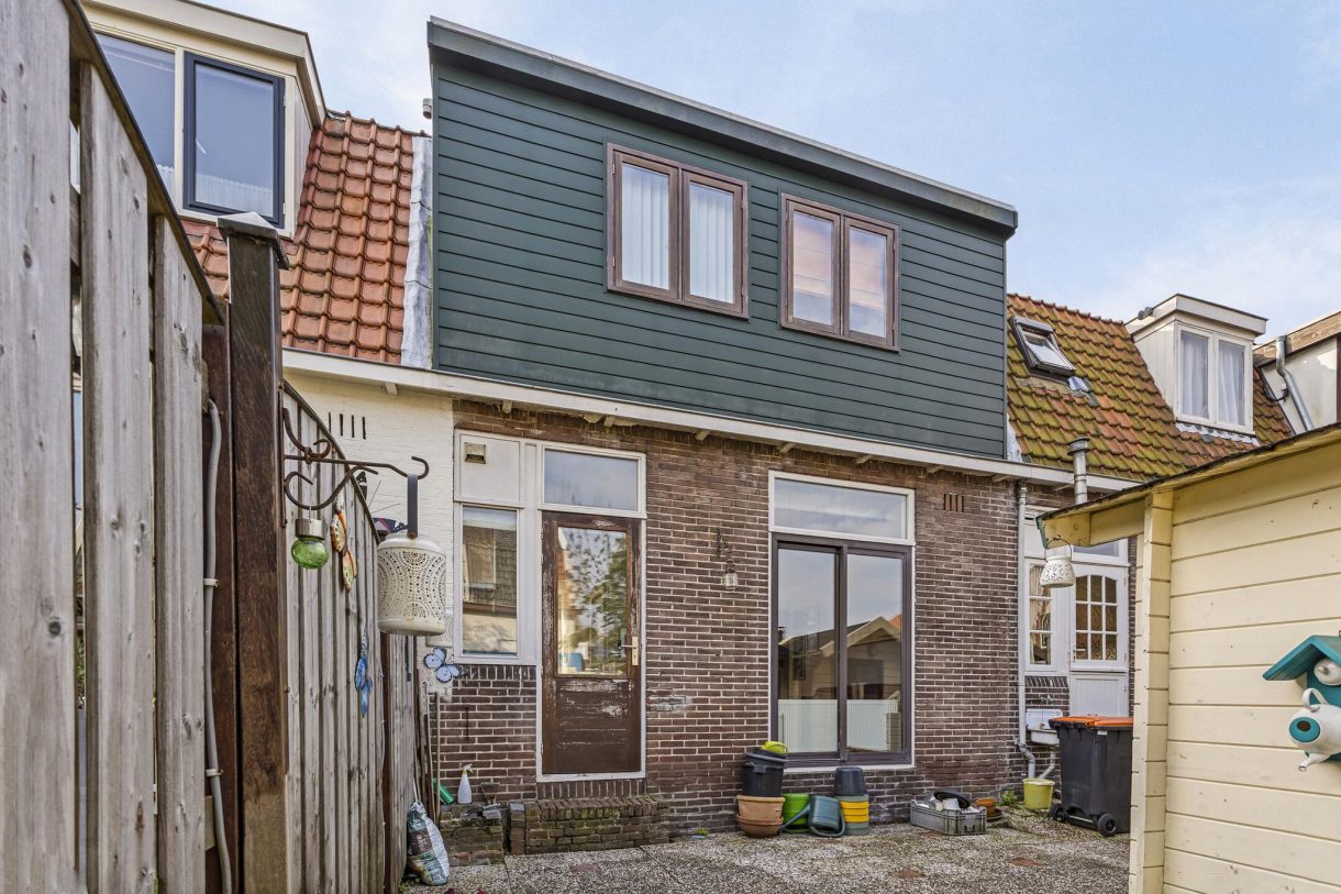 Te koop: Foto Woonhuis aan de Eendrachtstraat 42 in Koog aan de Zaan